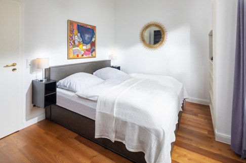 Schlafzimmer rechts